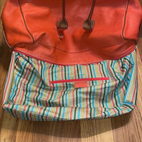 I Santi Large Pebbled Orange Leather Weekender Tote with brown handles & strap. - Picture 12 of 16